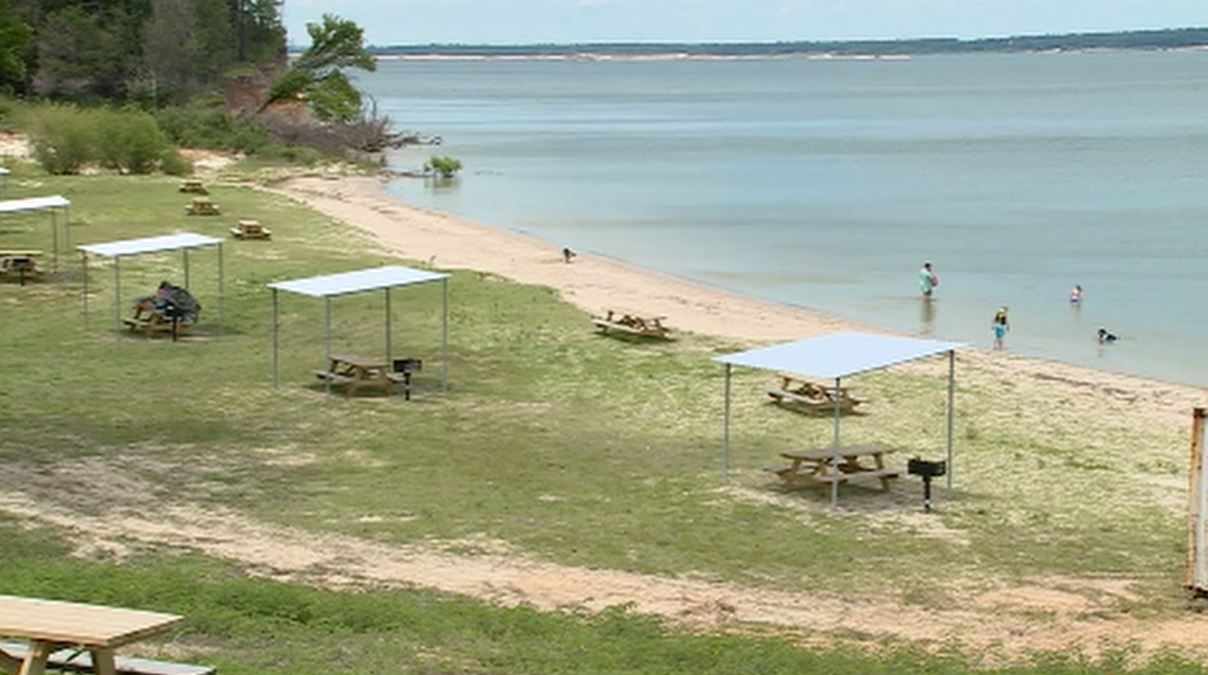 Island View Park shoreline at Lake Texoma