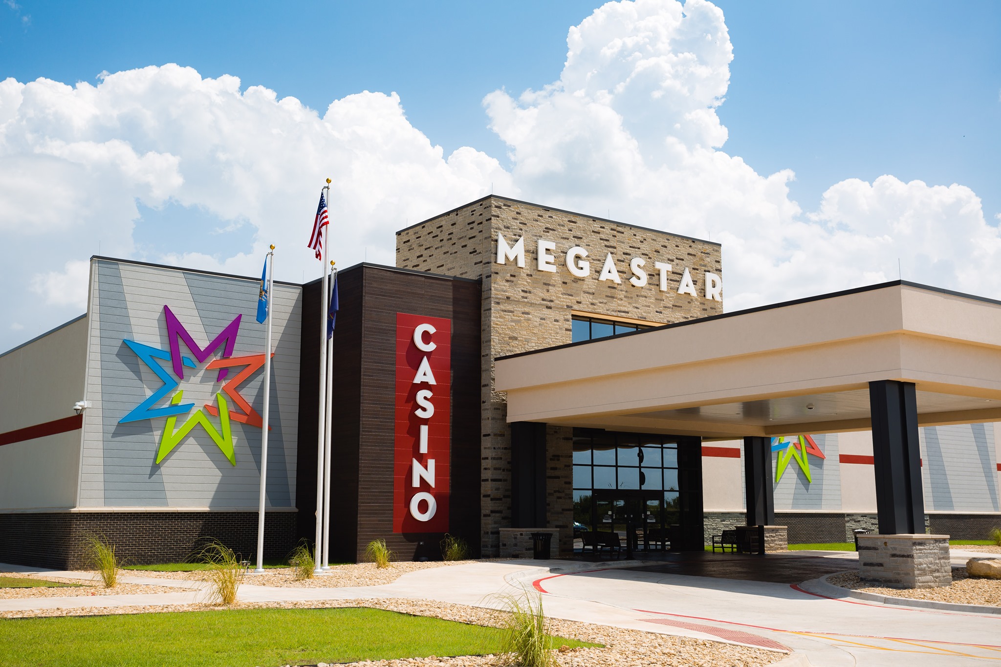 MegaStar Casino exterior near Lake Texoma